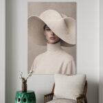 Ivory Thought kunstwerk op plexiglas aan de muur in een modern beige interieur